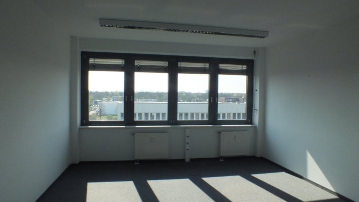 Schicke Büros !!! Mieten Sie Büroflächen in Ossendorf