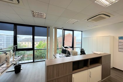 Büro3
