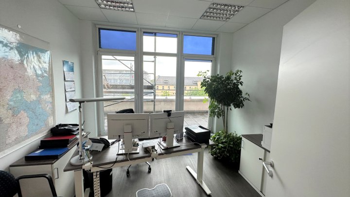 Hagencampus; hochwertige Bürofläche mit Kühlung und Terrasse