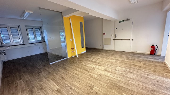 Hochwertige Bürofläche am schönen Kaiser-Wilhelm-Ring mit Terrasse