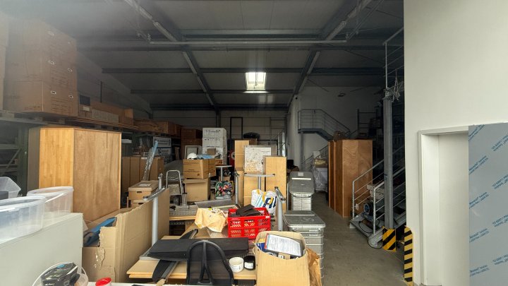 Büro- und Hallenfläche mit gehobener Ausstattung