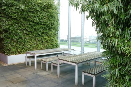 Terrasse mit Rheinblick