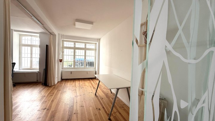 ALTBAU!!! Laden; Büro- oder Agenturfläche im Belgischen Viertel